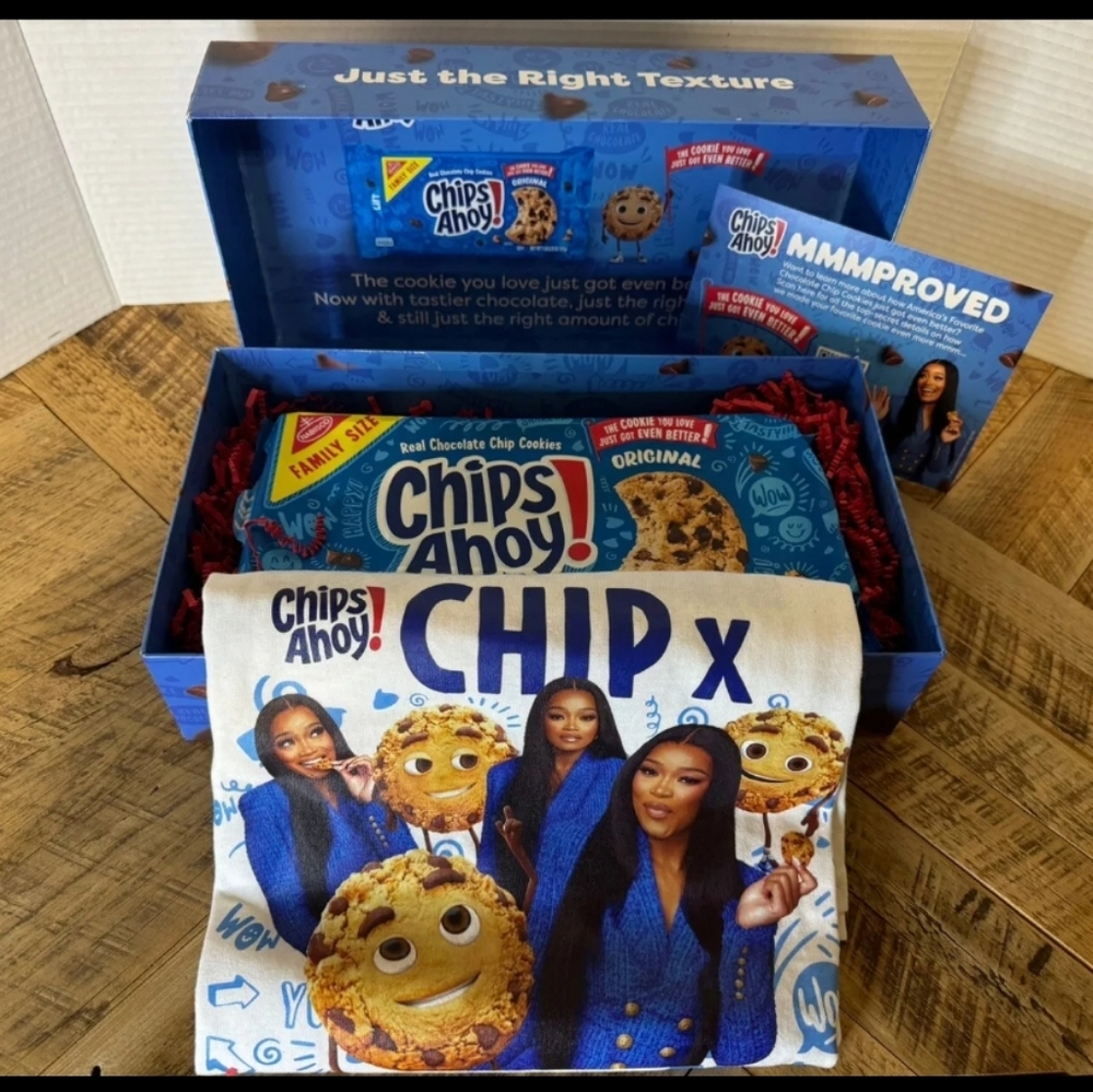 Chips Ahoy! MMMProved Keke Palmer Fan Box - Brand New Shirt Size L + Cookies!